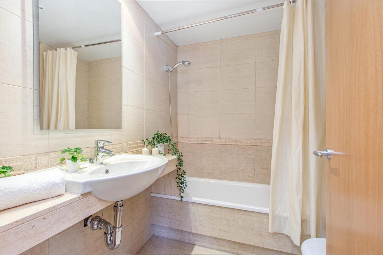 Confort Apartment Roses Eksteriør bilde